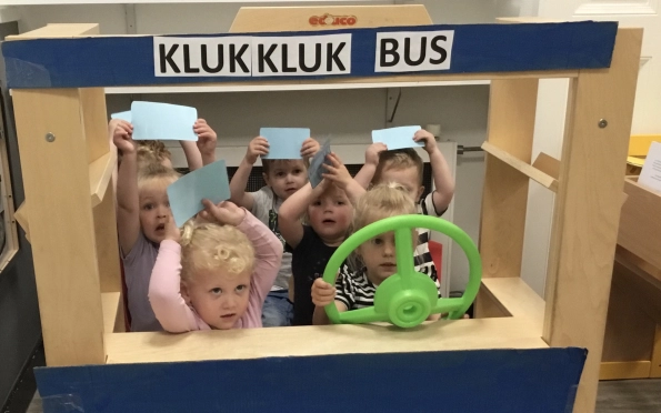 Verkeersthema bij peutergroep Klukkluk